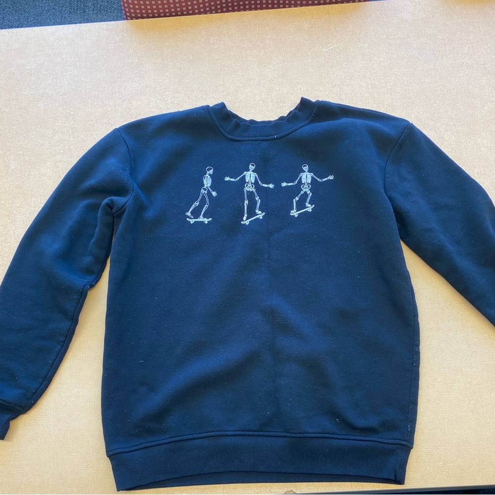 Black Crewneck Sweatshirt with Skeleton Skateboarding Design - Size [Small]